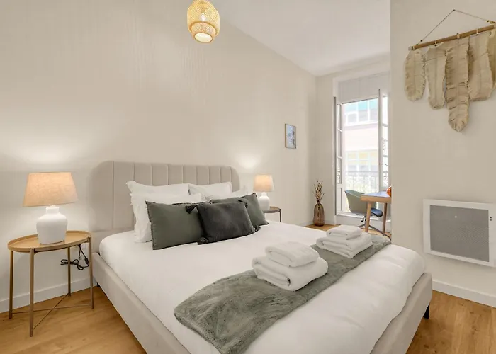 Bloom - 12min à Pied Du Capitole Appartement *